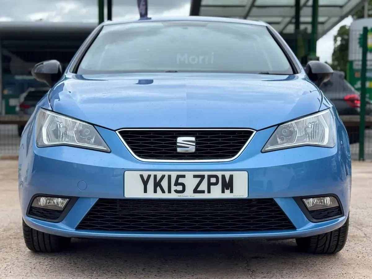 Used Seat Ibiza I-Tech 105 HP (77 kW) 2015 Blue Hatchback