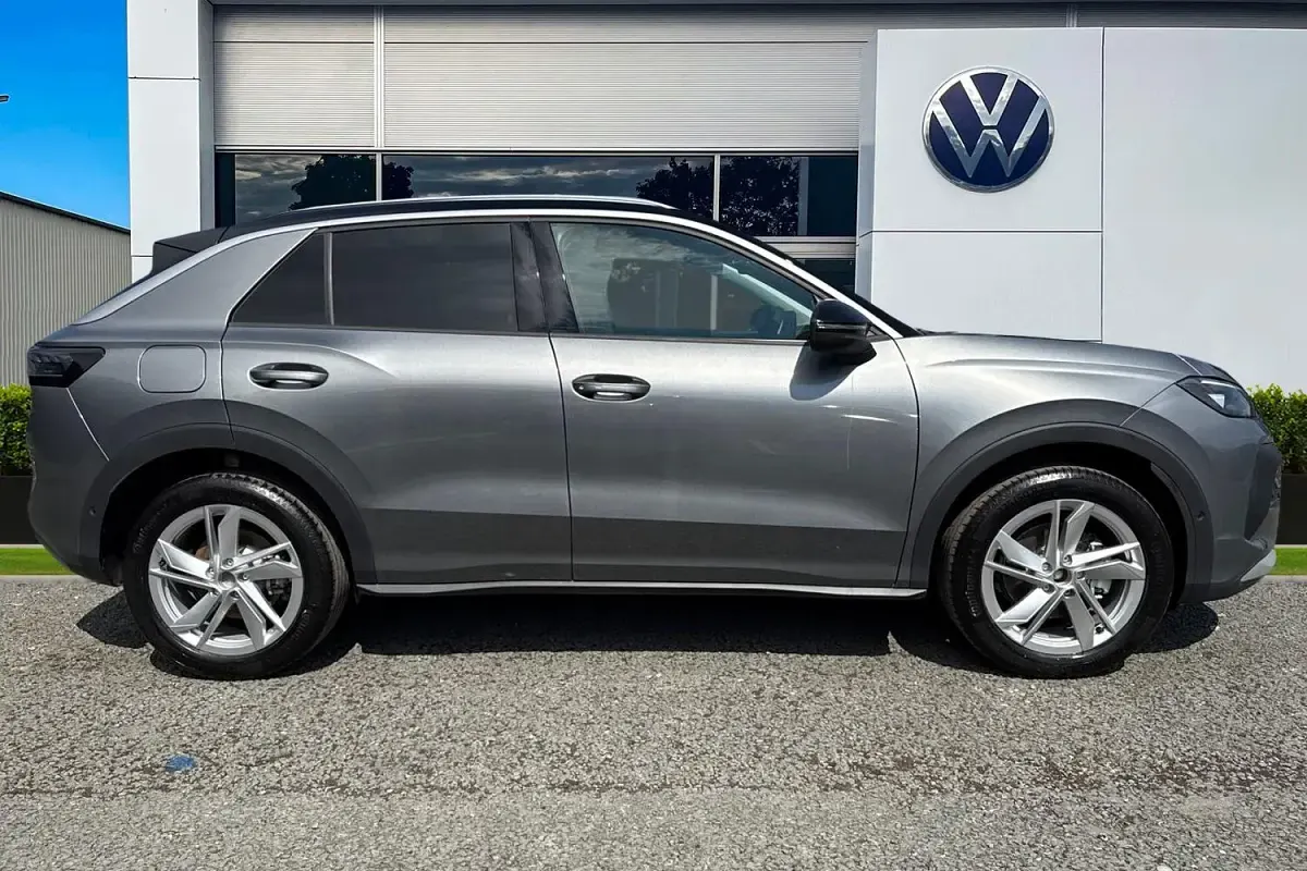 New VW T-Roc Style 116 HP (85 kW) 2026 Grey SUV