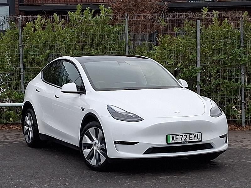 White Used 2022 Tesla Model Y Long Range AWD SUV | £24,998 (Fair price) - Image 1/4