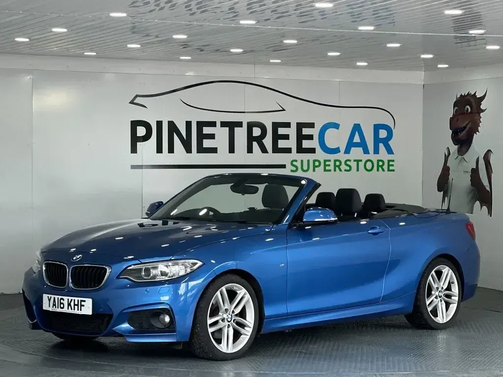 Used BMW 220 M Sport 190 HP (139 kW) 2016 Blue Cabriolet
