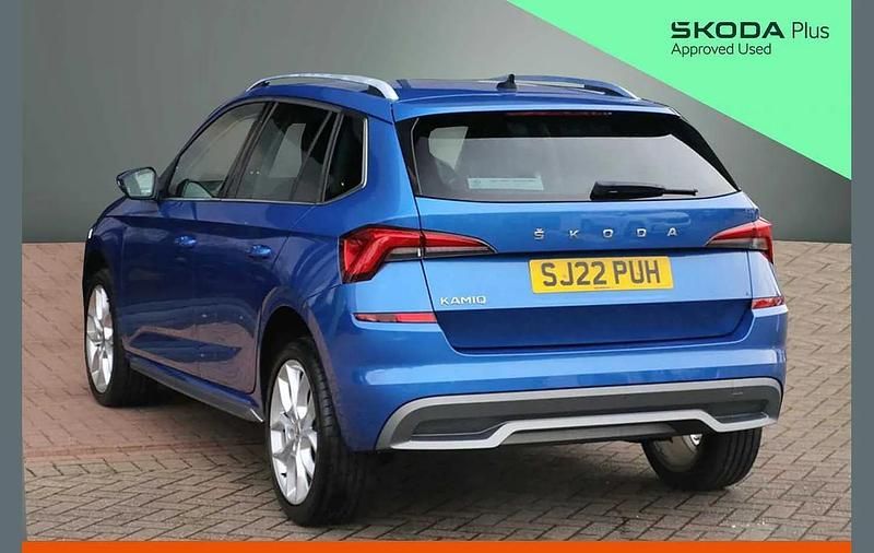 Used Skoda Kamiq SE L 108 HP (79 kW) 2022 Blue SUV