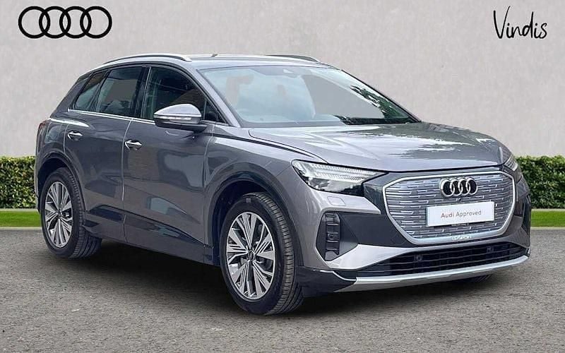 New 2026 Audi Q4 e-tron Sport SUV | £36,400 (Fair price) - Image 1/4