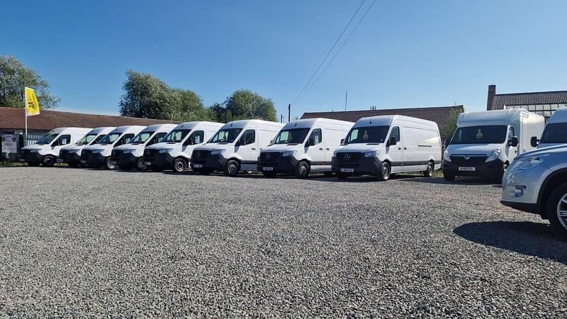 Used Mercedes Sprinter 114 HP (83 kW) 2019 White Van