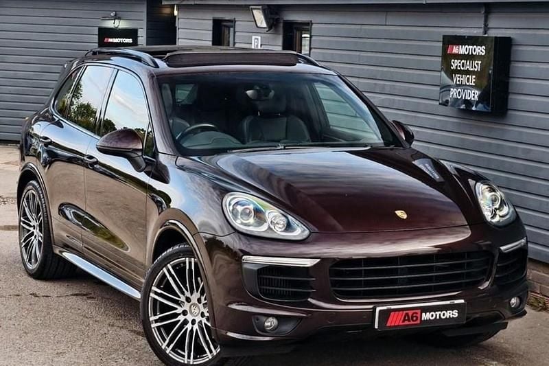 Brown Used 2015 Porsche Cayenne SUV | £19,989 (Fair price) - Image 1/1
