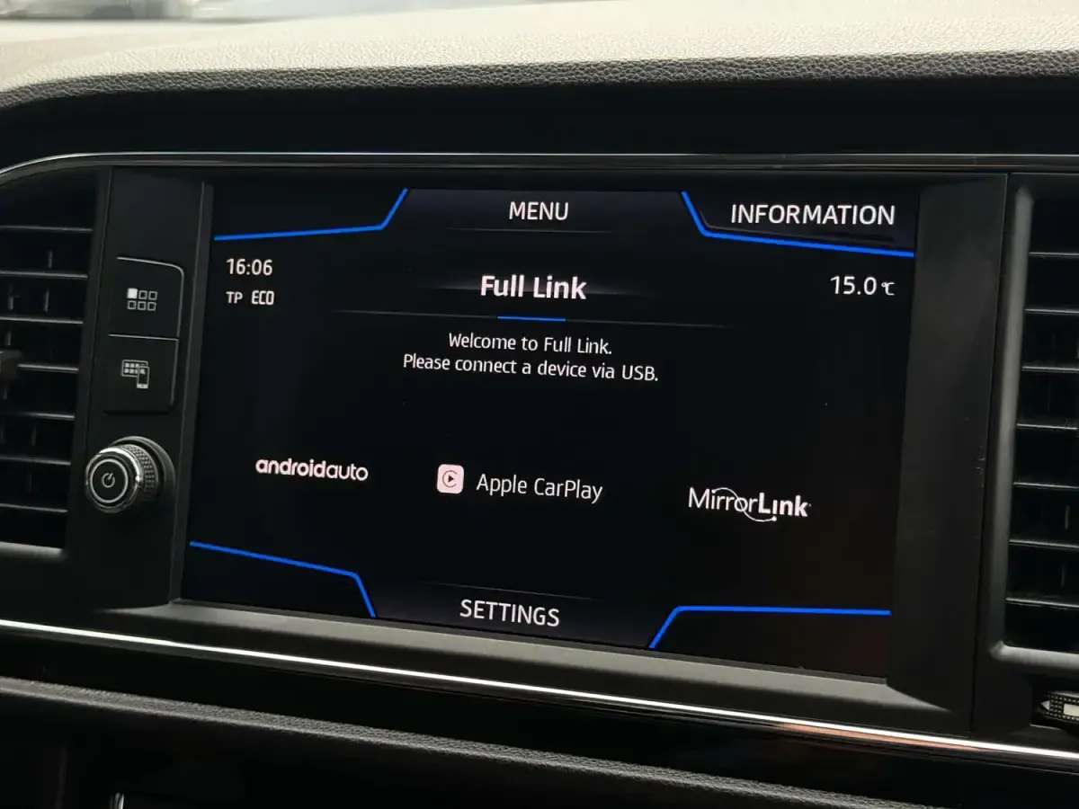 Begagnad Seat Leon FR 190 HK (139 kW) 2018 Grå Halvkombi