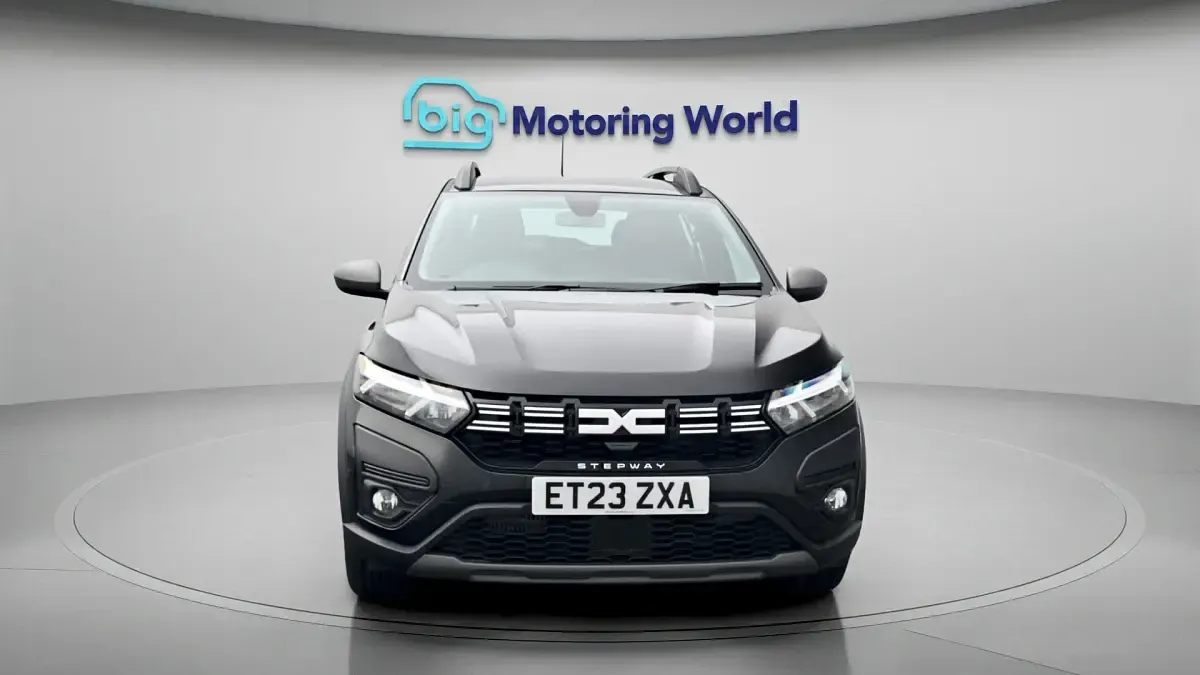 Used Dacia Sandero Journey 90 HP (66 kW) 2023 Black Hatchback