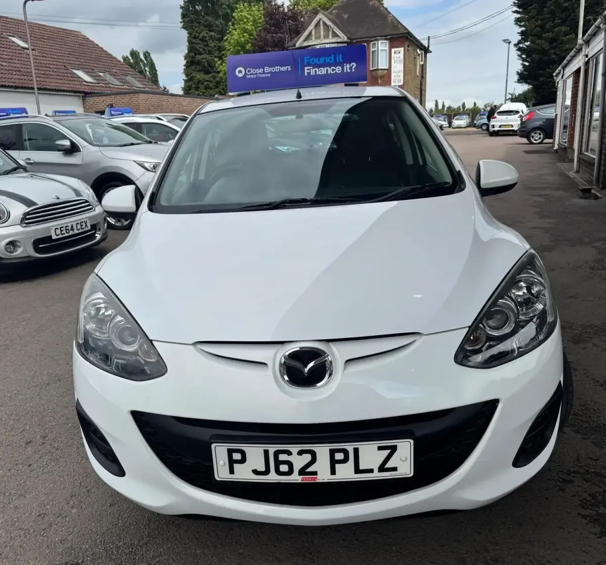 Usado Mazda 2 2012 Branco Citadino