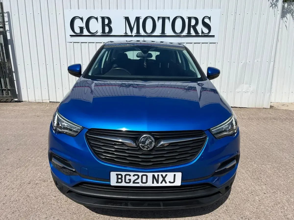 Used Vauxhall Grandland X S 130 HP (95 kW) 2020 Blue SUV