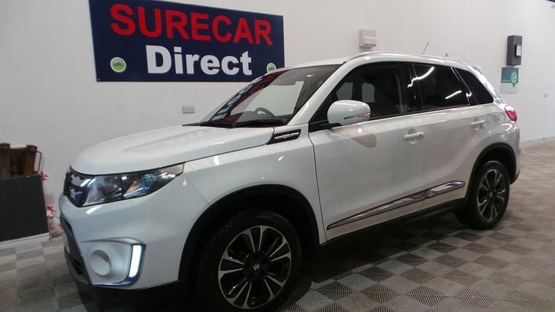Used Suzuki Vitara SZ5 120 HP (88 kW) 2015 White SUV