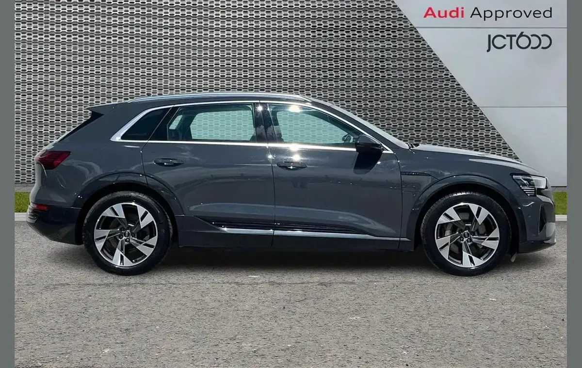 Used Audi Q8 e-tron Sport 250 kW (340 HP) 2023 Grey SUV