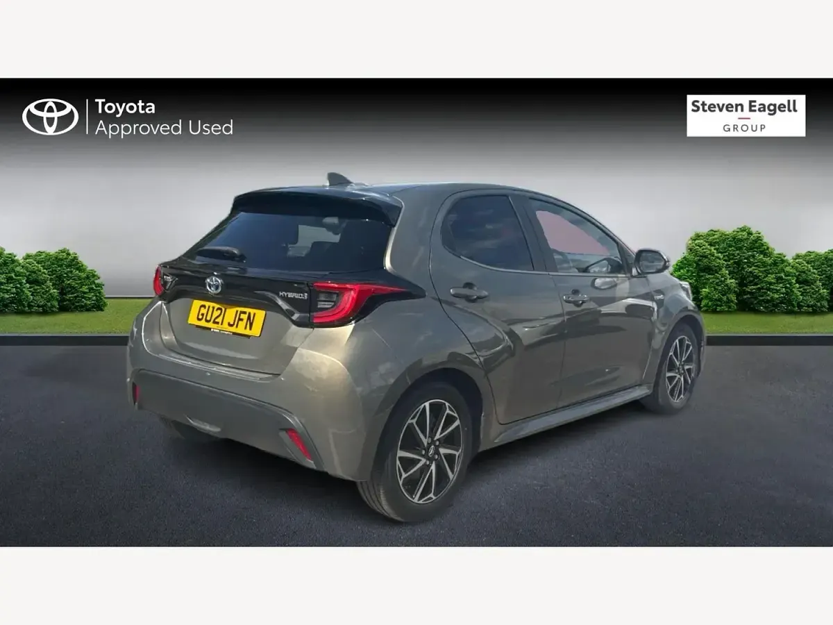 Used Toyota Yaris Hybrid Design 2021 Bronze Hatchback