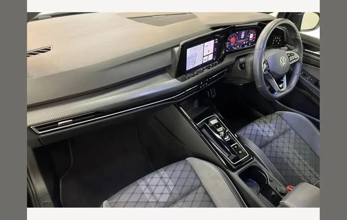 Used VW Golf VIII Black Edition 150 HP (110 kW) 2024 Black Hatchback