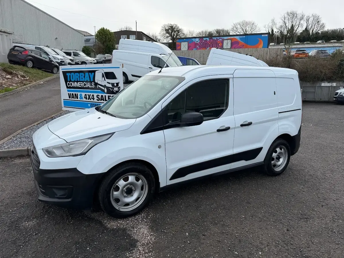 Used Ford Transit 75 HP (55 kW) 2019 White Van