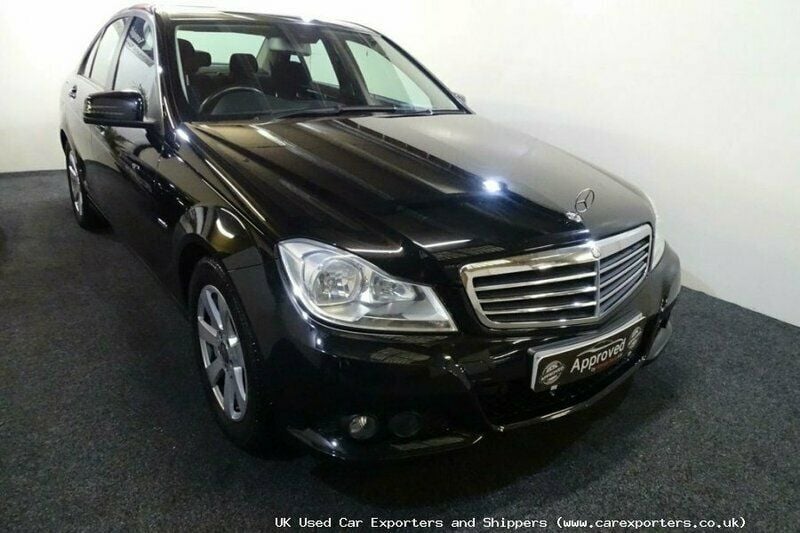 Used 2011 Mercedes C200 Sedan | £9,999 - Image 1/4