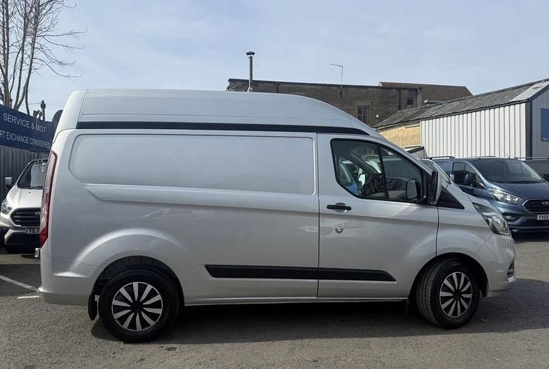 Used Ford Transit Custom Trend 105 HP (77 kW) 2021 Silver Van