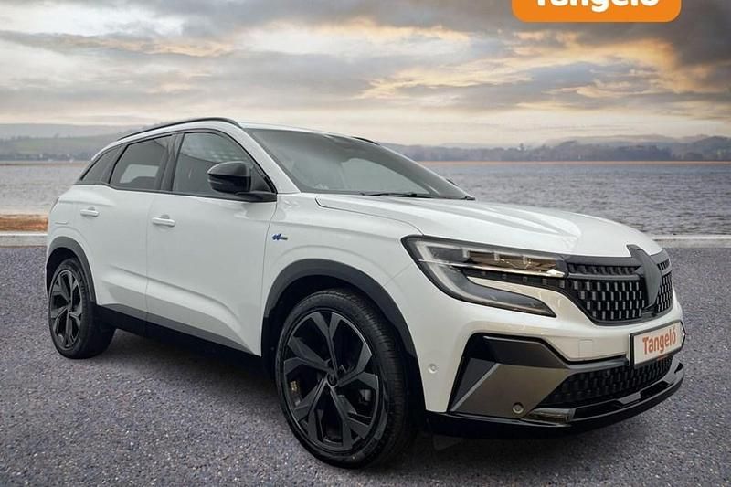 White Used 2024 Renault Austral Techno Esprit Alpine SUV | £21,995 (Good price) - Image 1/1