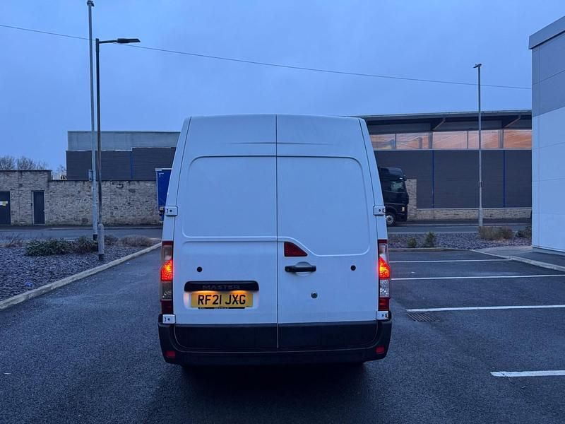 Used Renault Master Business 2021 White Van
