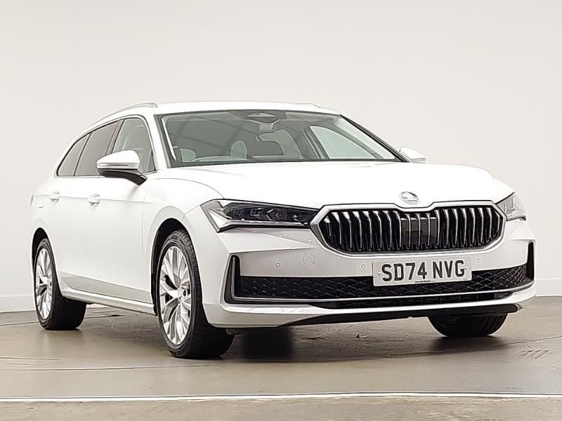 White Used 2024 Skoda Superb SE L Estate | £27,298 (Fair price) - Image 1/4