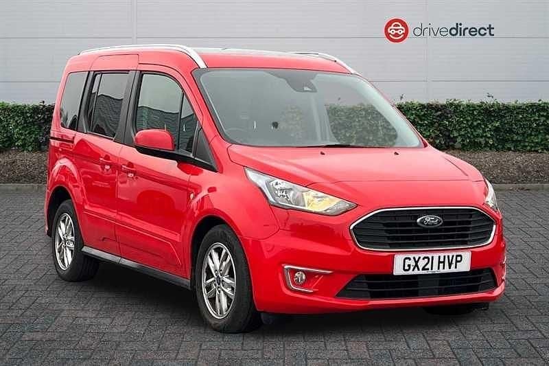 Used Ford Tourneo Titanium 2021 Red MPV