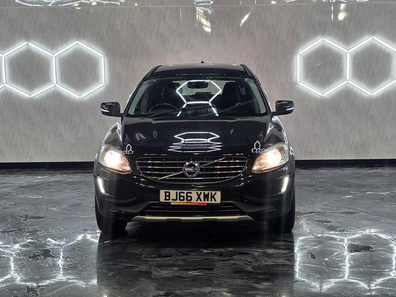 Used Volvo XC60 SE 190 HP (139 kW) 2016 Black SUV