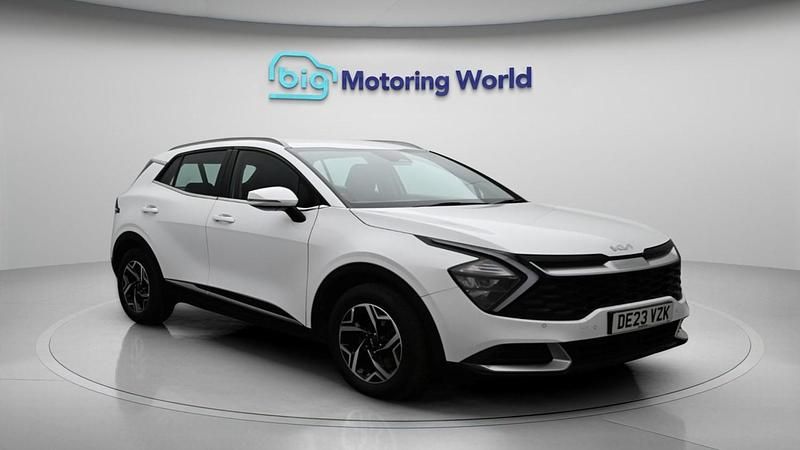 Used Kia Sportage 2023 White SUV