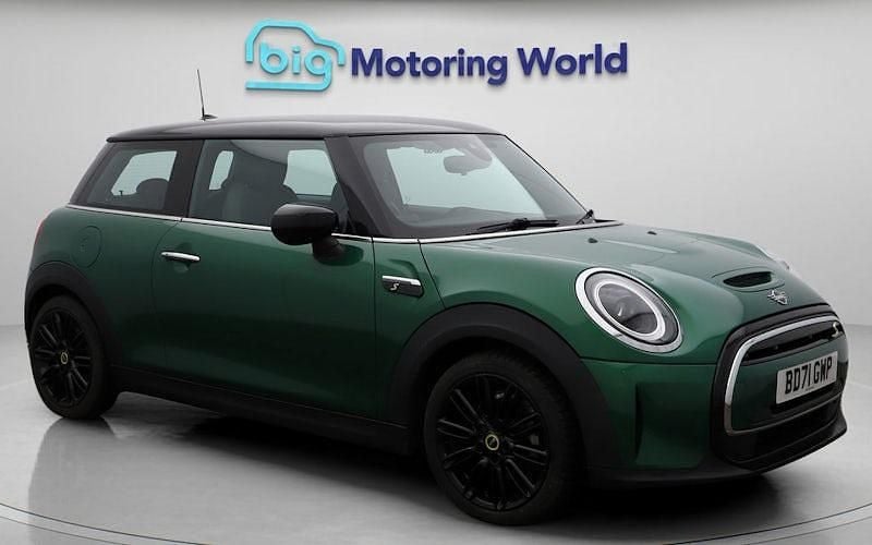 Used Mini Cooper Level 2 135 kW (184 HP) 2023 Hatchback