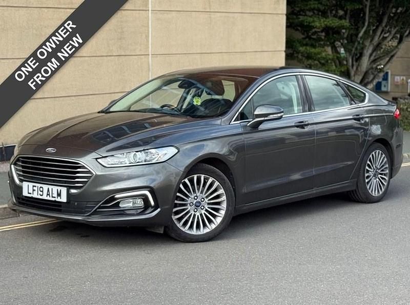 Grey Used 2019 Ford Mondeo Titanium Hatchback | £7,995 (Good price) - Image 1/3