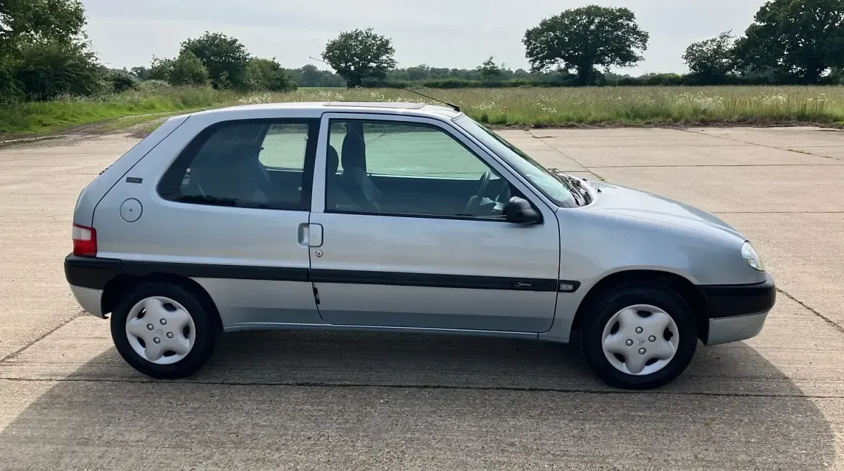 Used Citroën Saxo 60 HP (44 kW) 2003 Grey Hatchback