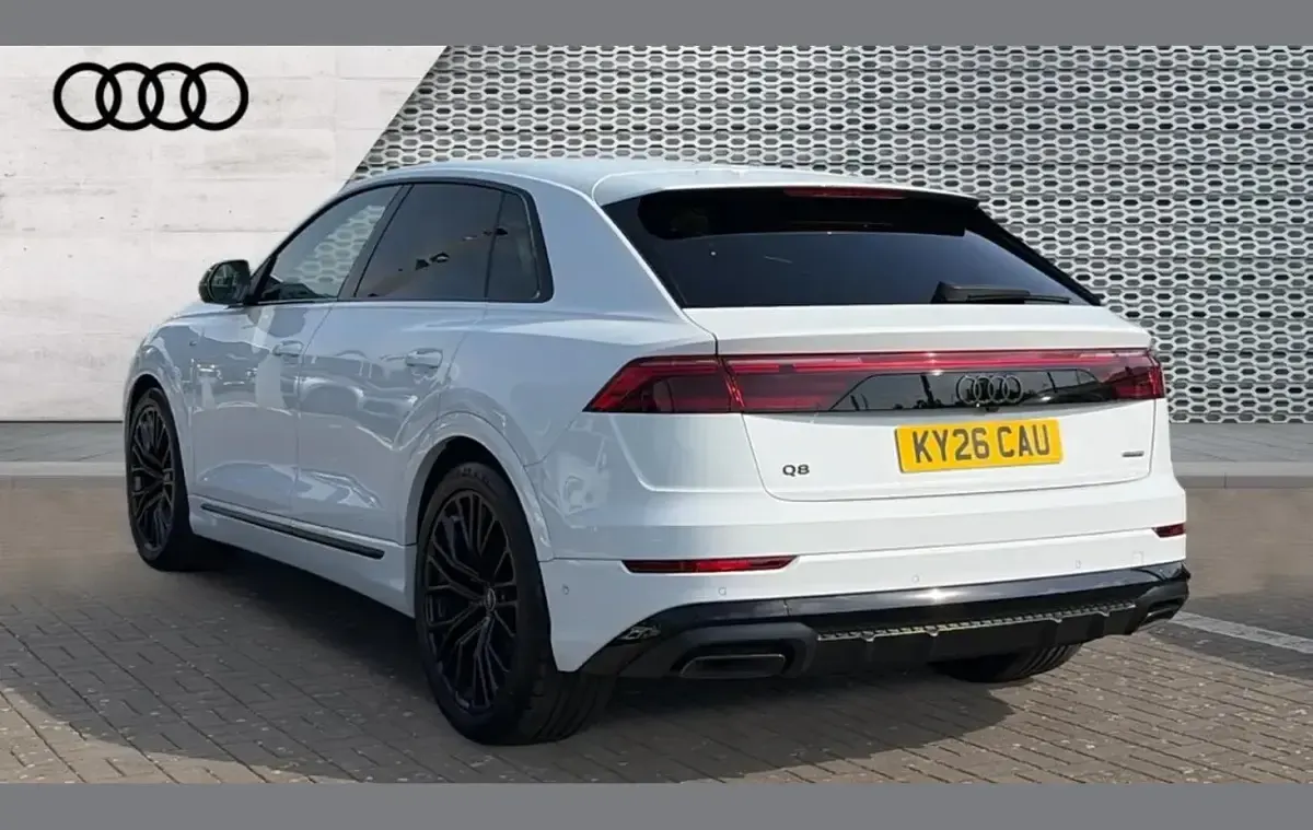 Nowe Audi Q8 Black Edition 286 KM (210 kW) 2026 Biały SUV