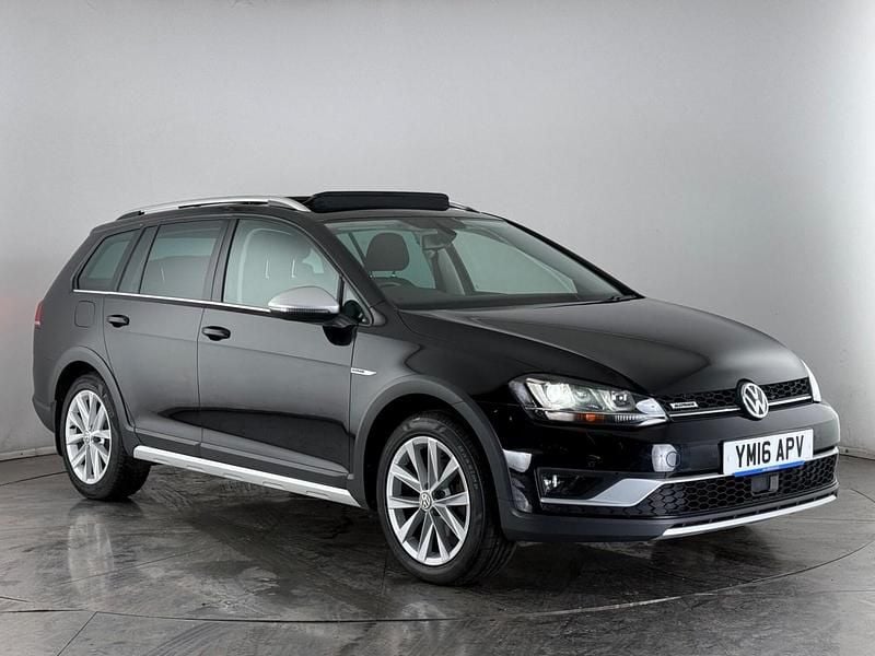 Used VW Golf Alltrack S 152 HP (111 kW) 2016 Black Estate