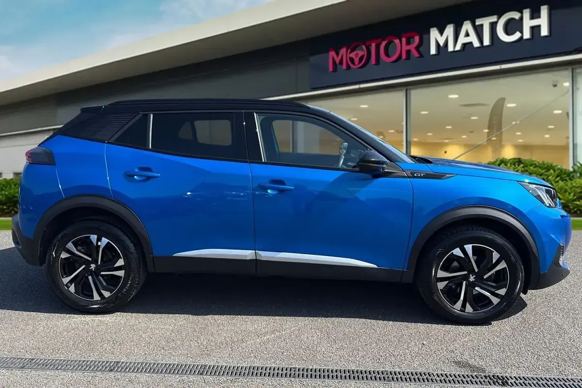 Second-hand Peugeot 2008 GTi 2023 Albastru SUV