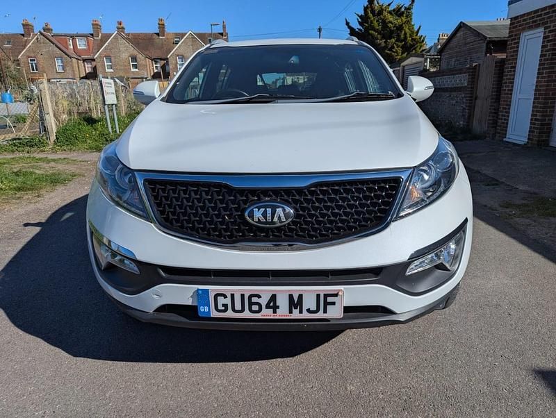White Used 2014 Kia Sportage SUV | £4,700 (Fair price) - Image 1/4