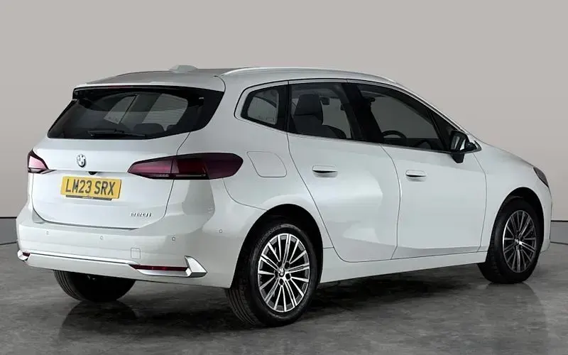 Used BMW 220 Luxury Line 170 HP (125 kW) 2023 White Coupe