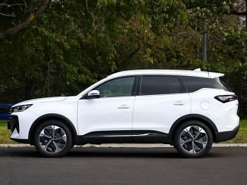 New Chery Tiggo 7 147 HP (108 kW) 2026 White SUV