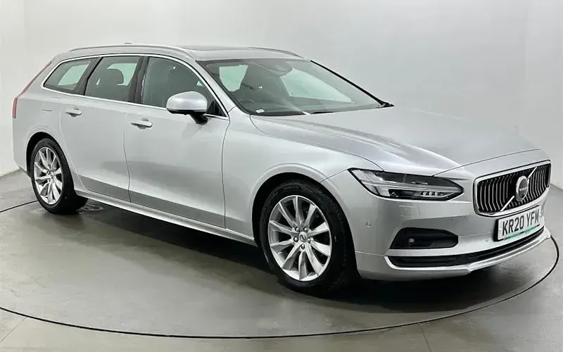 Used Volvo V90 Momentum 197 HP (144 kW) 2020 Estate