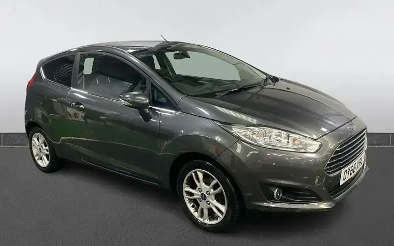 Used Ford Fiesta Zetec 101 HP (74 kW) 2016 Hatchback