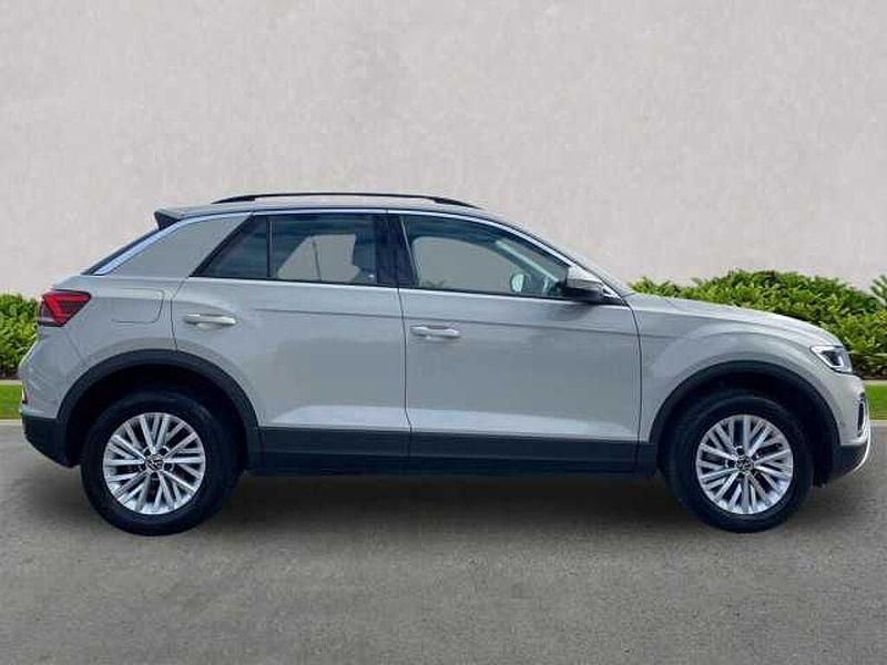 Used VW T-Roc Life 150 HP (110 kW) 2023 Grey SUV