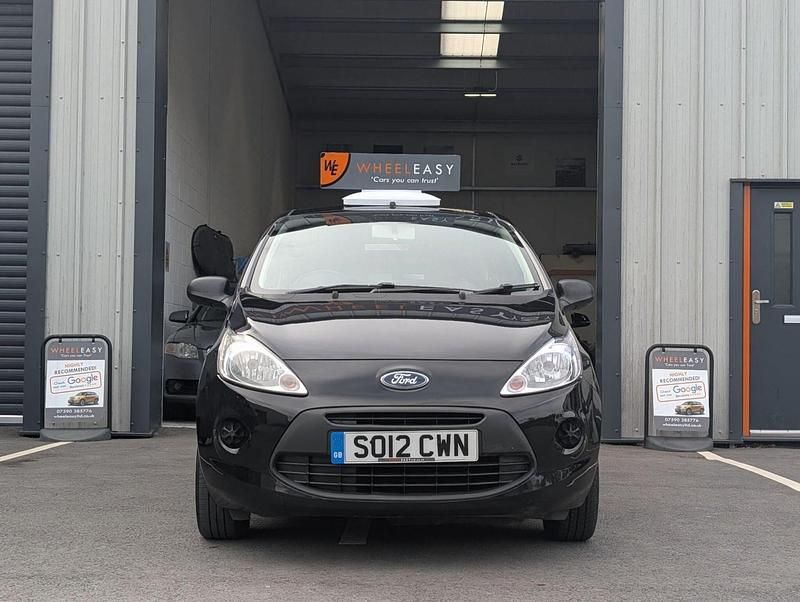 Usado Ford Ka Studio 69 HP (50 kW) 2012 Preto Citadino