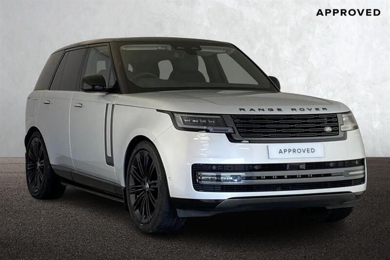 Hakuba silver Used 2025 Land Rover Range Rover HSE SUV | £106,895 (Good price) - Image 1/4