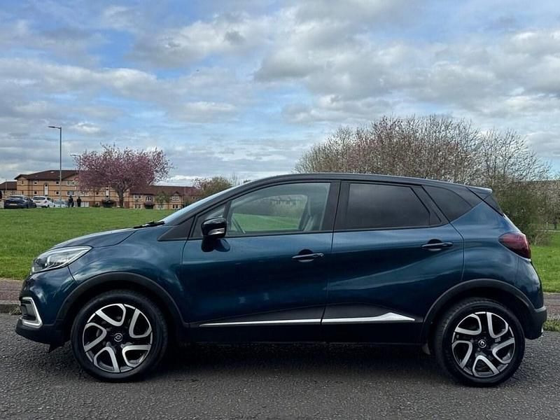 Usado Renault Captur Iconic 90 HP (66 kW) 2018 Azul SUV
