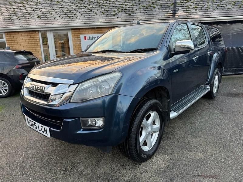 Blue Used 2016 Isuzu Pick up Pickup | £13,999 (Fair price) - Image 1/4