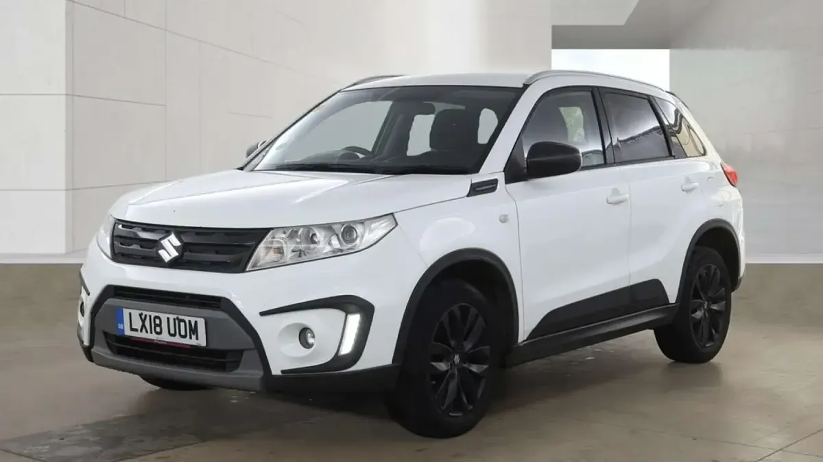Used Suzuki Vitara SZ-T 120 HP (88 kW) 2018 White SUV