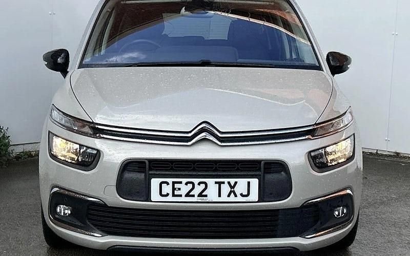 Used Citroën C4 SpaceTourer PureTech 131 HP (96 kW) 2022 Beige MPV