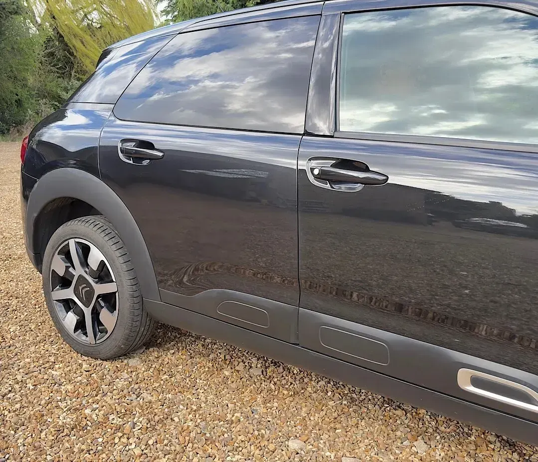 Used Citroën C4 Cactus Flair 2018 Black Hatchback