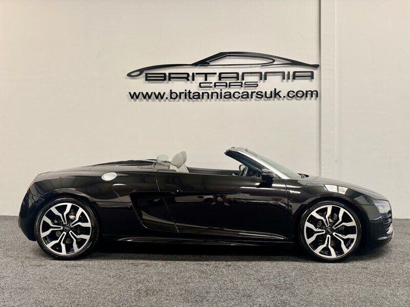 Used Audi R8 Spyder Advanced 525 HP (386 kW) 2015 Black Cabriolet