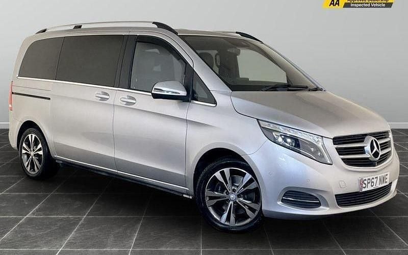 Used 2015 Mercedes V250 MPV | £21,995 (Good price) - Image 1/2
