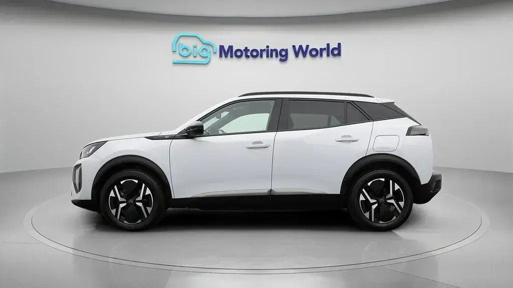 Used Peugeot e-2008 Allure 114 kW (156 HP) 2024 SUV