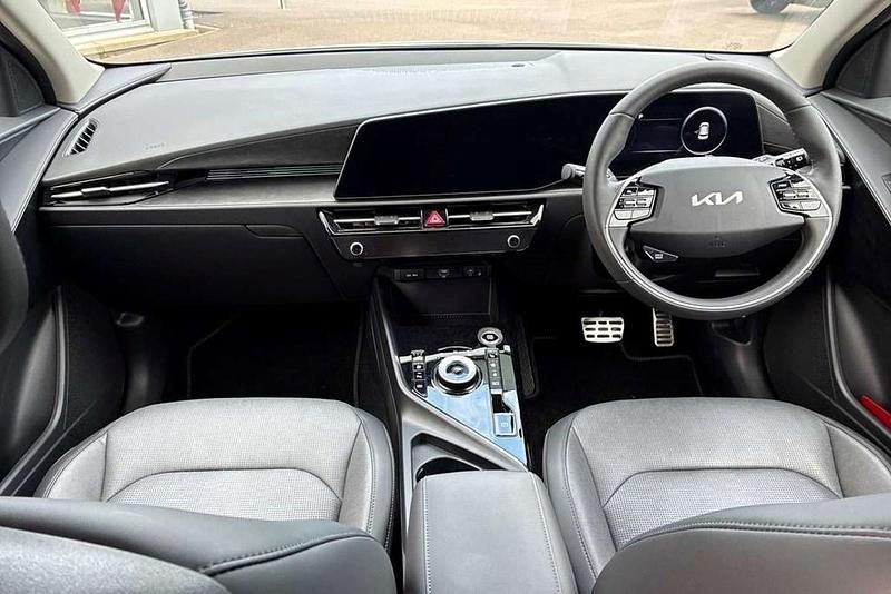 Gebraucht Kia Niro 127 PS (93 kW) 2025 Grau SUV