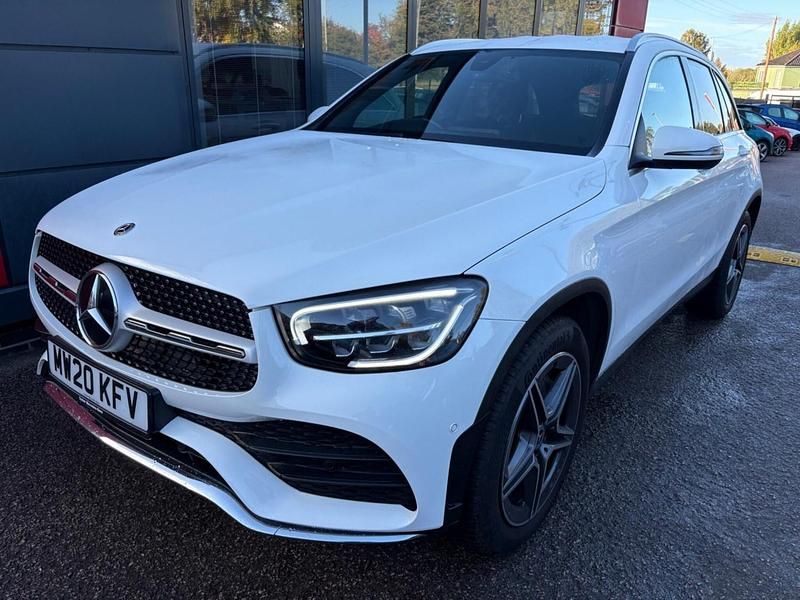 Used Mercedes GLC220 AMG line 2020 White Estate