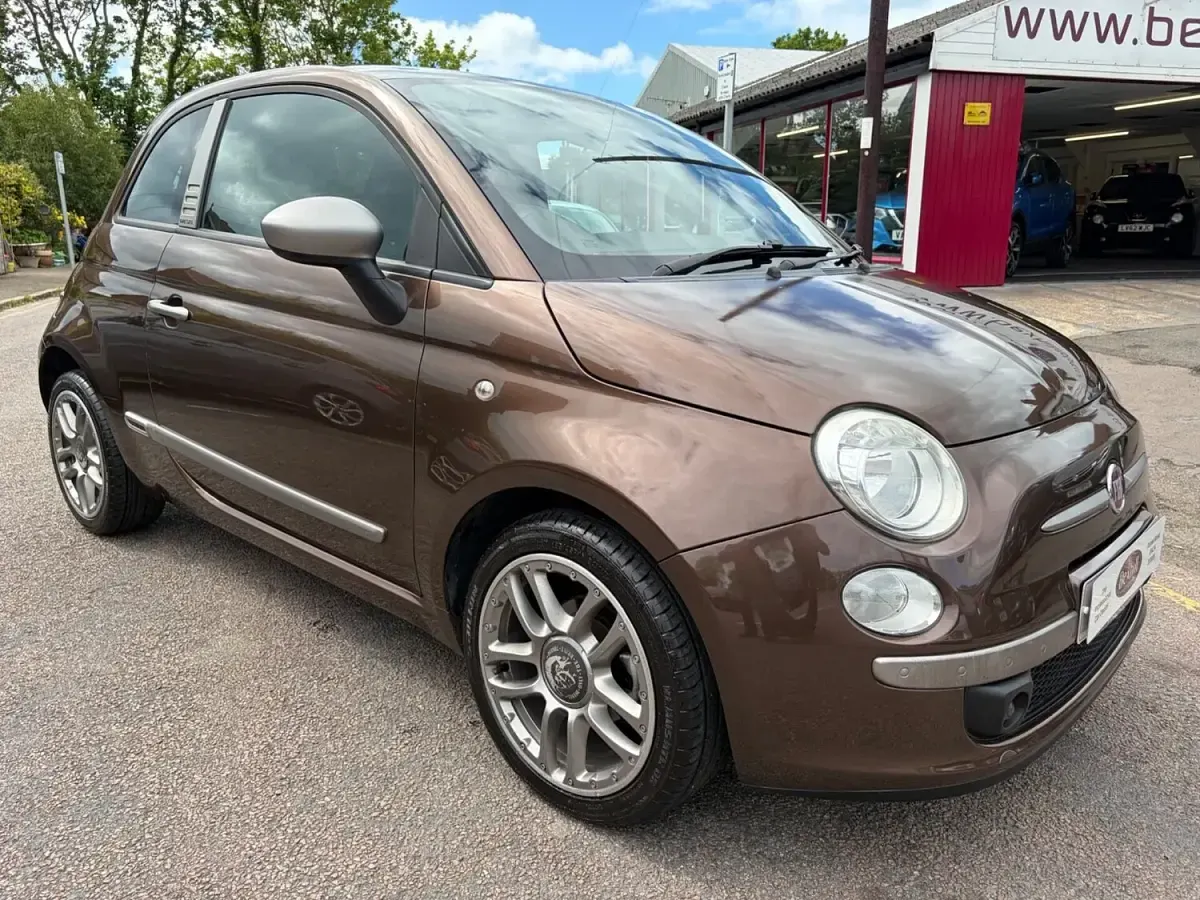 Used Fiat 500 75 HP (55 kW) 2009 Brown Hatchback